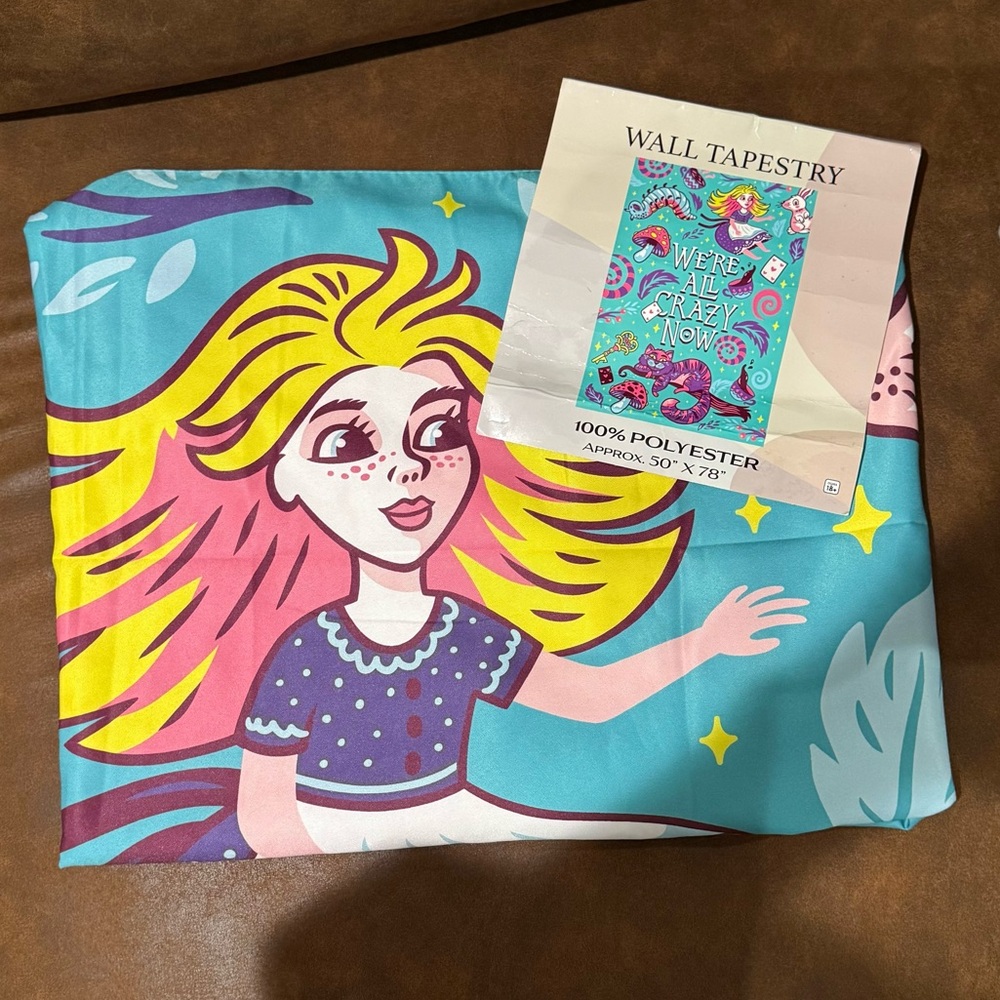 🆕 Alice in Wonderland Large 50”x78” Wall Tapestry
